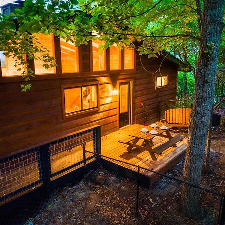 Woodhaven - Private - 3 Suites - Gorgeous Views - 3 Pools - Gamerm - Hottub - Lots Of Bears Gatlinburg Exteriér fotografie